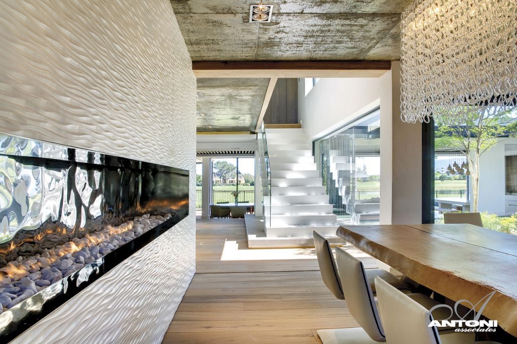 Pearl Valley 334 Offers Modern Living in Cape Town by SAOTA