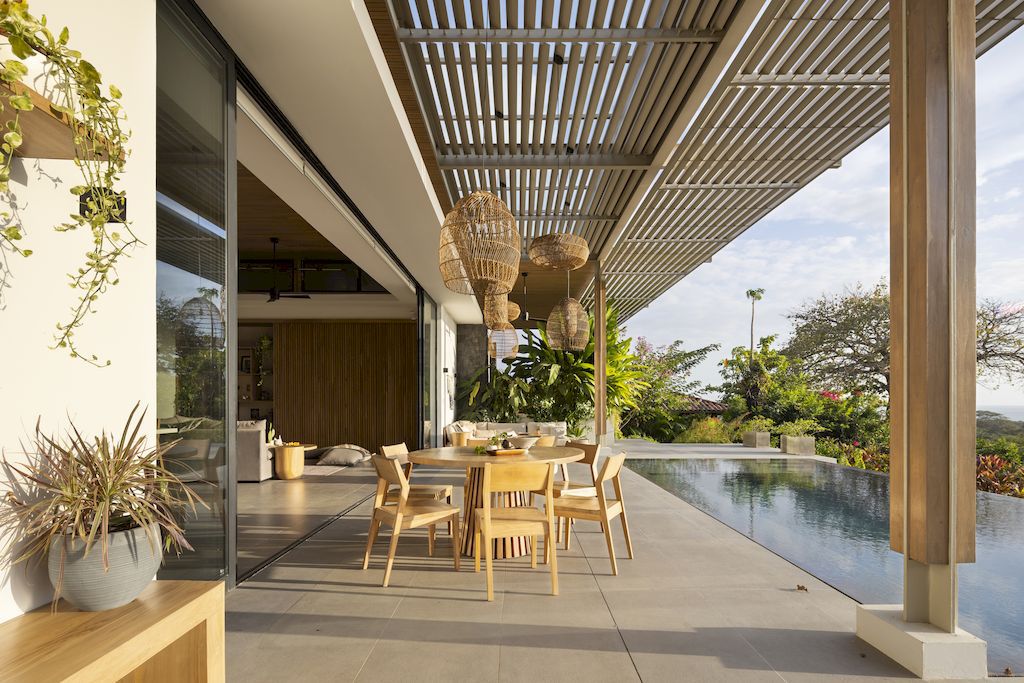 Pergola House, stunning tranquil beach house by Studio Saxe