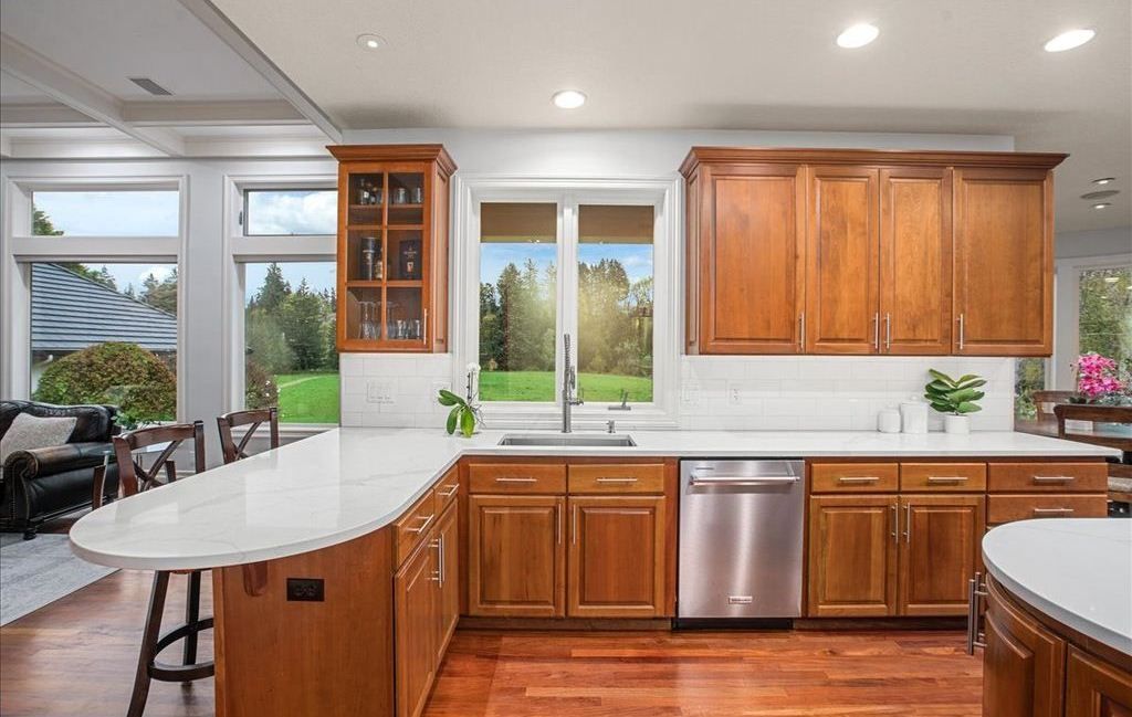 Riverside Opulence Exquisite French Country Estate on the Tualatin River Oregon Offered at 2.7 Million 17