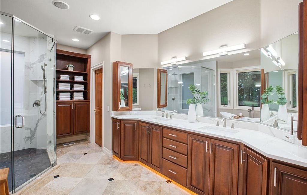 Riverside Opulence Exquisite French Country Estate on the Tualatin River Oregon Offered at 2.7 Million 25