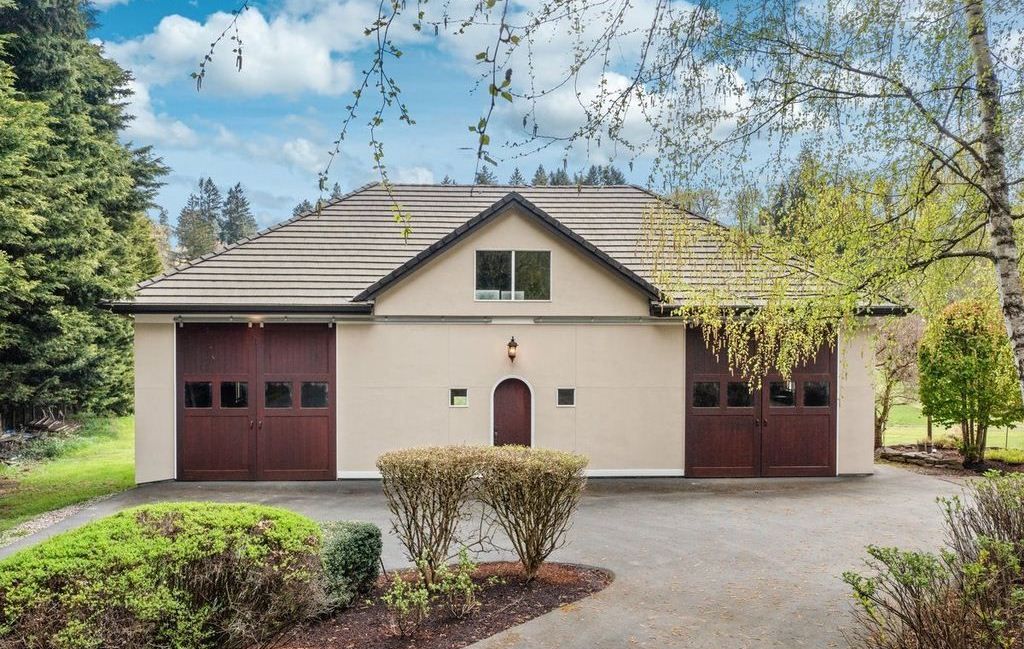 Riverside Opulence Exquisite French Country Estate on the Tualatin River Oregon Offered at 2.7 Million 6
