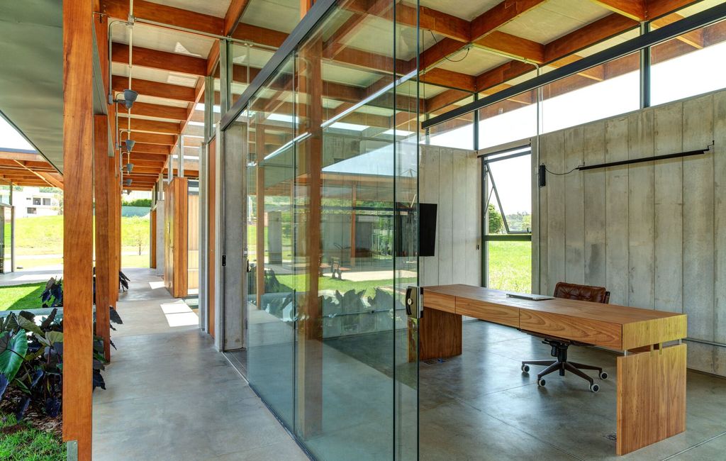 Serra Azul House Harmonious Fusion by Apiacas Arquitetos 17