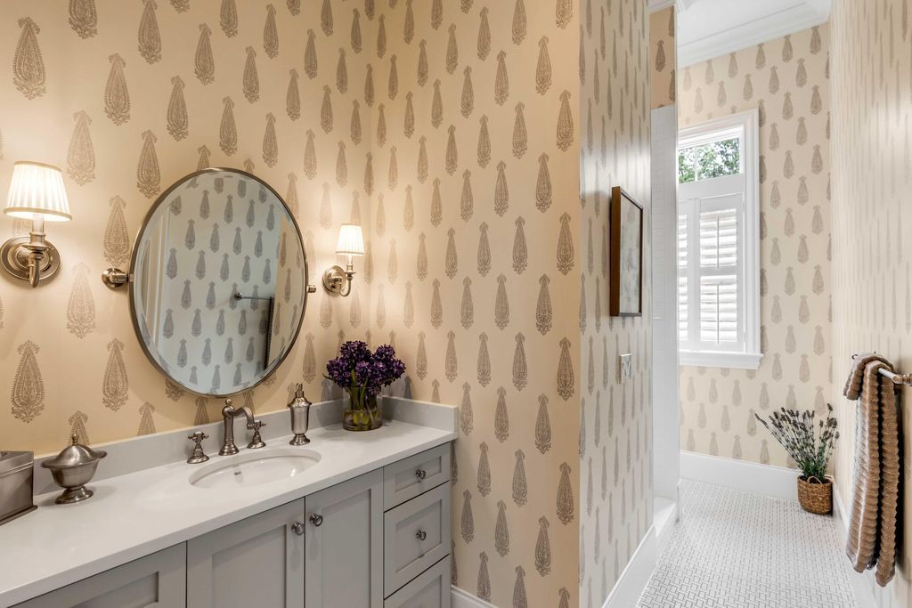 Southern Charm Luxurious Estate with Main House Guest House and Stables in South Carolina Offered at 4.75 Million 24