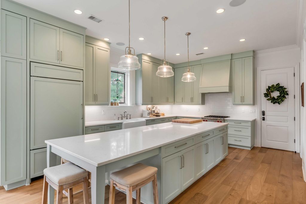 Southern Charm Luxurious Estate with Main House Guest House and Stables in South Carolina Offered at 4.75 Million 29