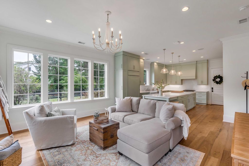 Southern Charm Luxurious Estate with Main House Guest House and Stables in South Carolina Offered at 4.75 Million 33