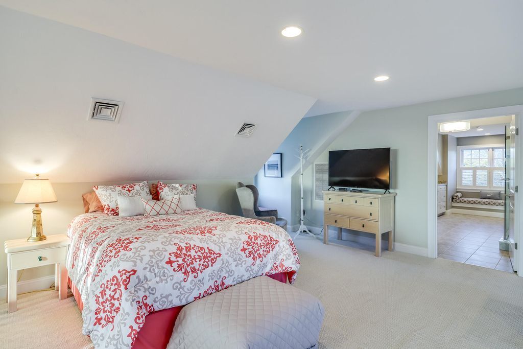 Timeless Elegance Classic New England Shingle Style Cape Cod Home in Massachusetts Offered at 2995000 50