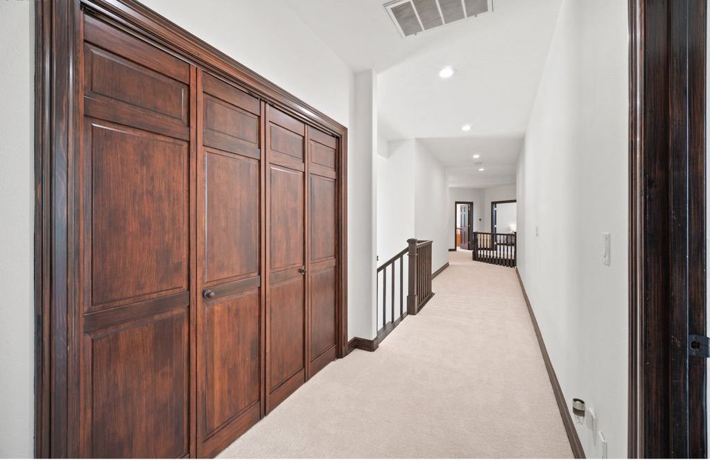 Timeless Elegance Exquisite Craftsmanship and Artisanship in Oregon Home Offered at 2.25 Million 31