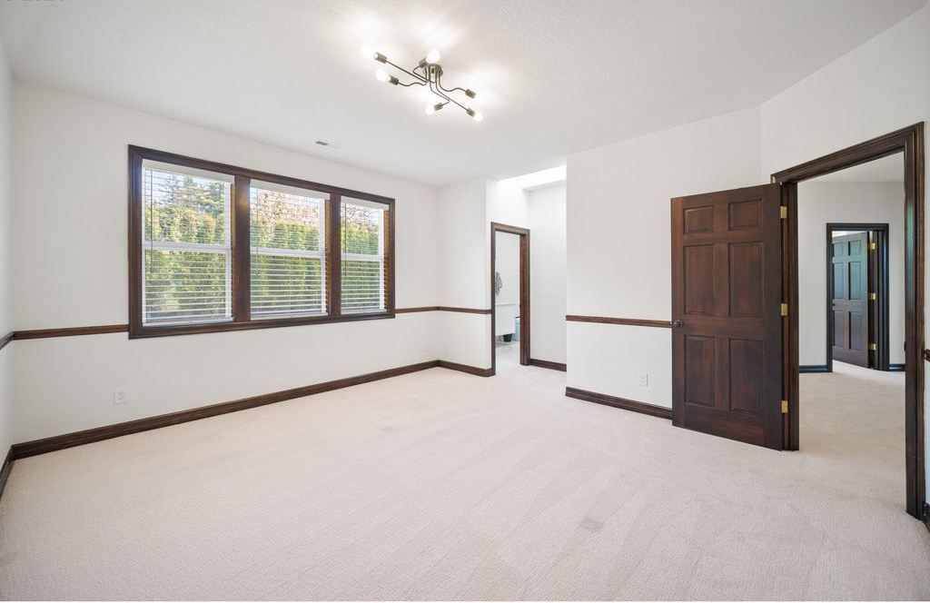 Timeless Elegance Exquisite Craftsmanship and Artisanship in Oregon Home Offered at 2.25 Million 34