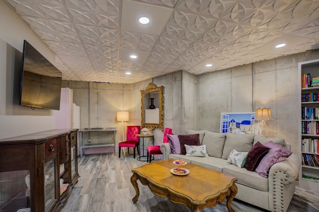 Unrivaled Architectural Marvel North Carolinas Finest Home Priced at 2.097 Million 18