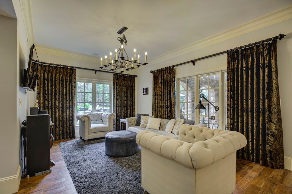 Unrivaled Architectural Marvel North Carolinas Finest Home Priced at 2.097 Million 37