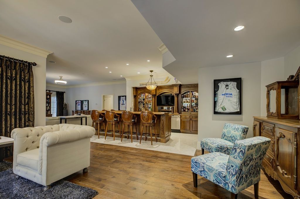 Unrivaled Architectural Marvel North Carolinas Finest Home Priced at 2.097 Million 38