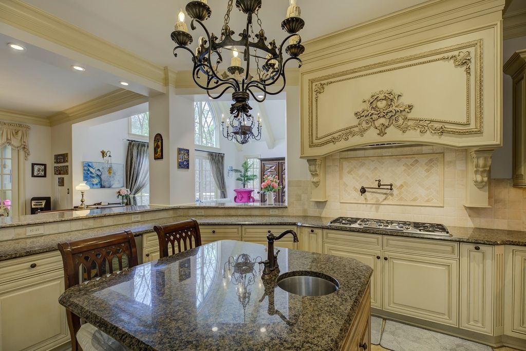 Unrivaled Architectural Marvel North Carolinas Finest Home Priced at 2.097 Million 63