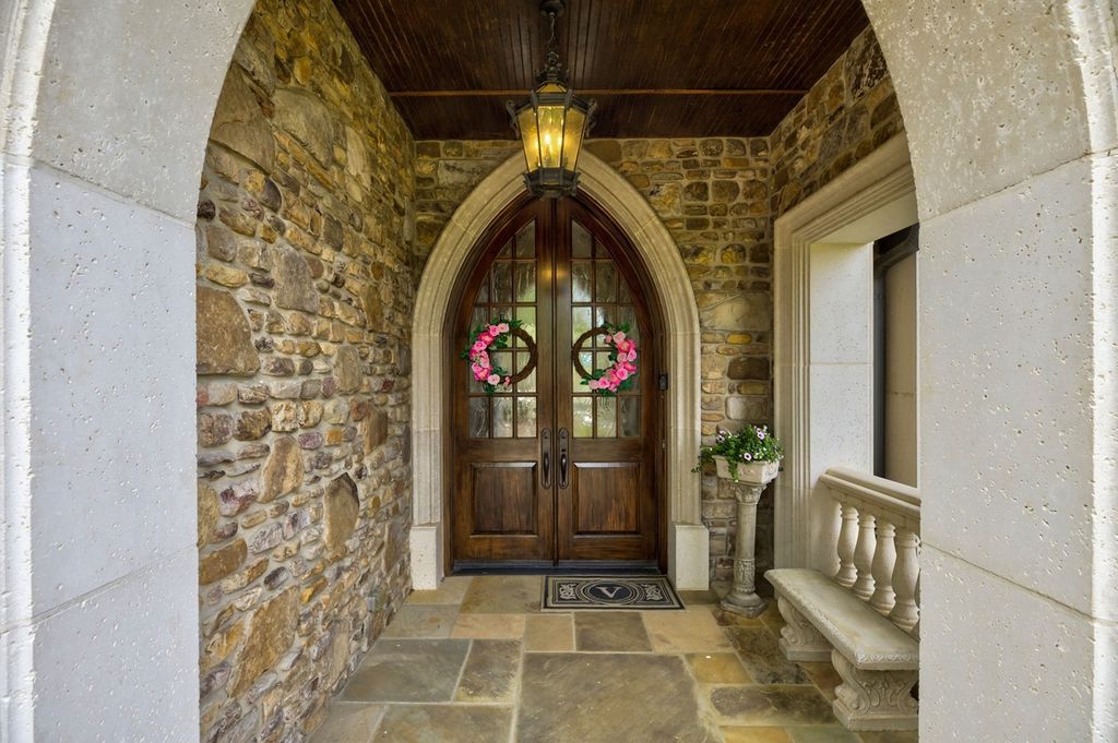 Unrivaled Architectural Marvel North Carolinas Finest Home Priced at 2.097 Million 82