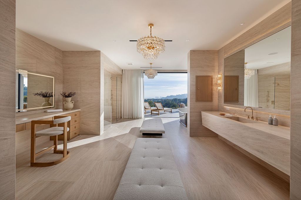 73 Beverly Park Lane Home in Beverly Hills, California. Explore the epitome of luxury living at 73 Beverly Park Lane, nestled within the prestigious Beverly Park enclave. This world-class estate offers unparalleled privacy, breathtaking views, and a meticulously designed open layout ideal for both intimate gatherings and large events. 