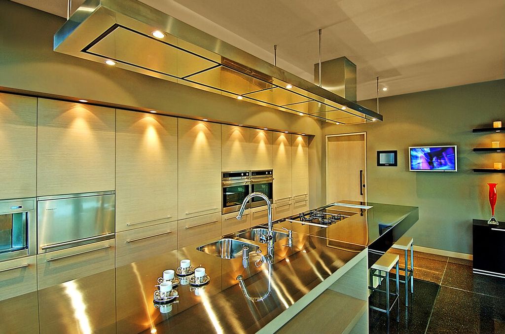 9288 Sierra Mar House designed by Whipple Russell Architects 10