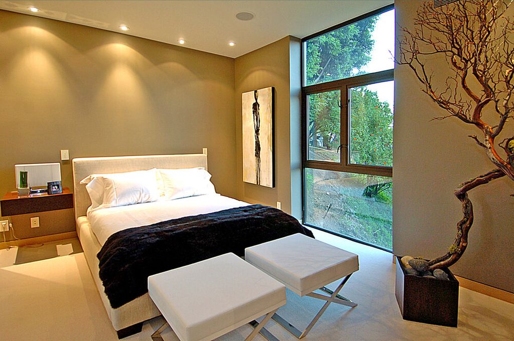 9288 Sierra Mar House designed by Whipple Russell Architects