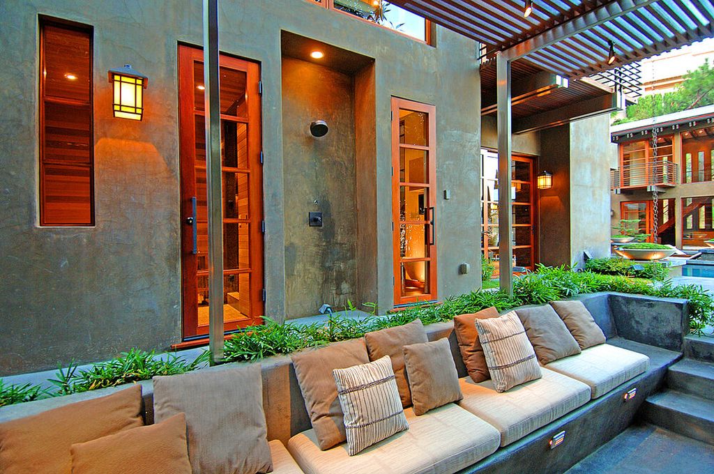 9342 Sierra Mar House designed by Whipple Russell Architects 19