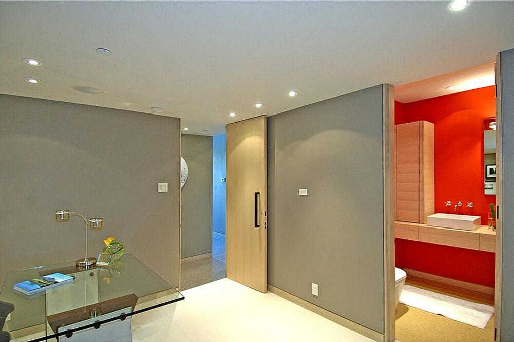 9342 Sierra Mar House designed by Whipple Russell Architects