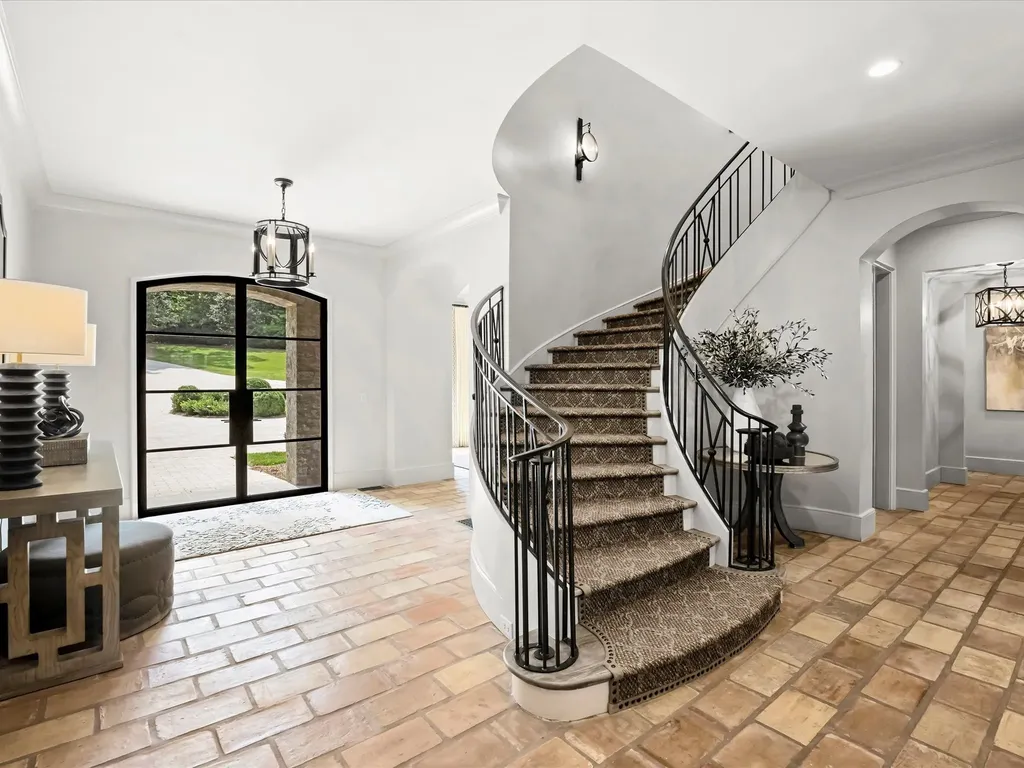 A Magnificent 4.5 Acre Gated Estate Redefining Luxury in North Carolina Listed at 12.5 Million 6