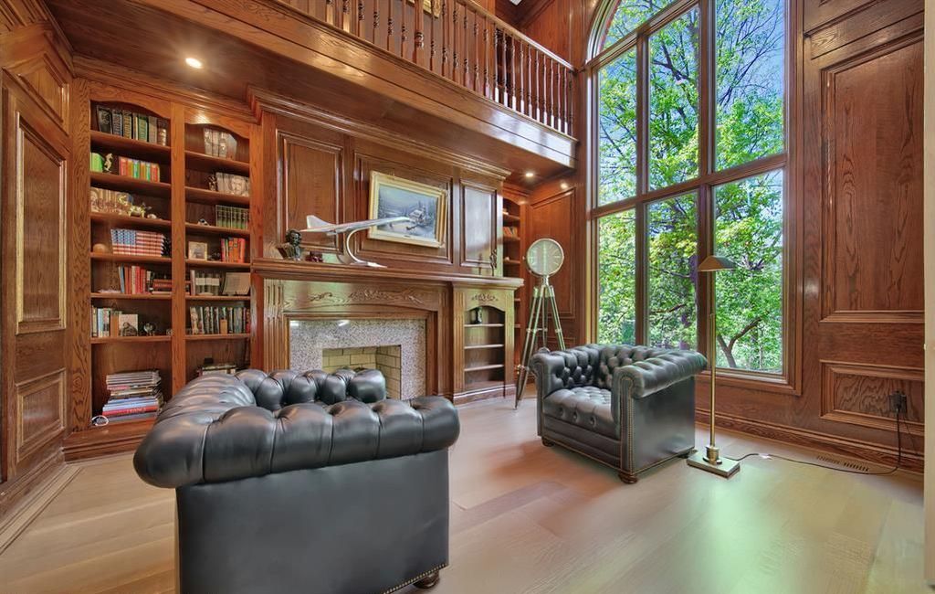 Captivating Michigan Residence Harmonizes Timeless Charm with Contemporary Luxury Listed at 4.29 Million 7