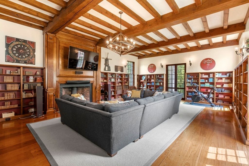 Charming 1810 Historic Home in Massachusetts Hits Market for 3.9 Million 11