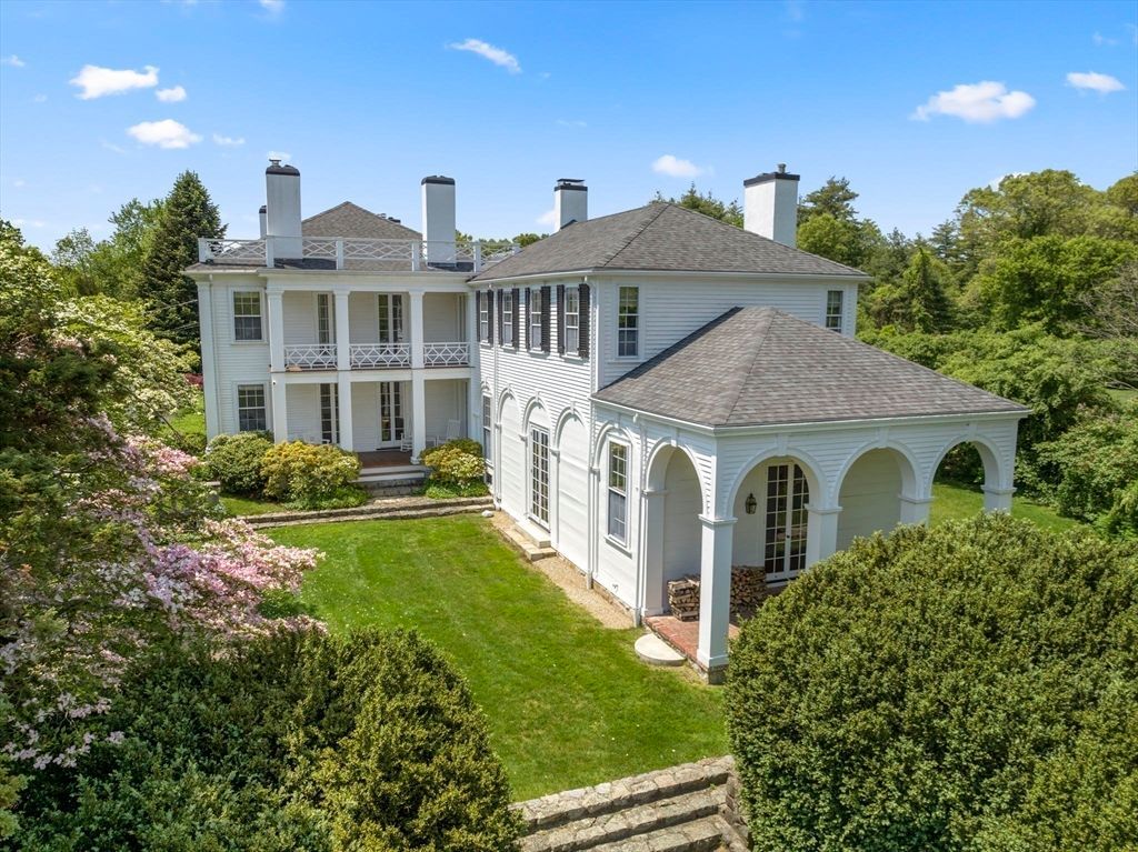 Charming 1810 Historic Home in Massachusetts Hits Market for 3.9 Million 35