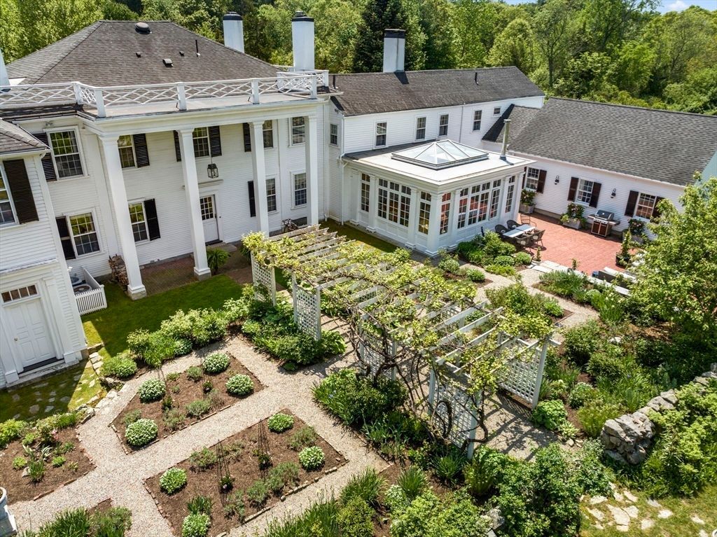 Charming 1810 Historic Home in Massachusetts Hits Market for 3.9 Million 38