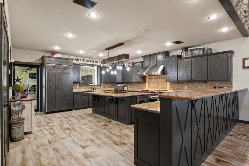 Discover East Texas Luxury Own the Prestigious KRB Ranch for 20 Million 21 1
