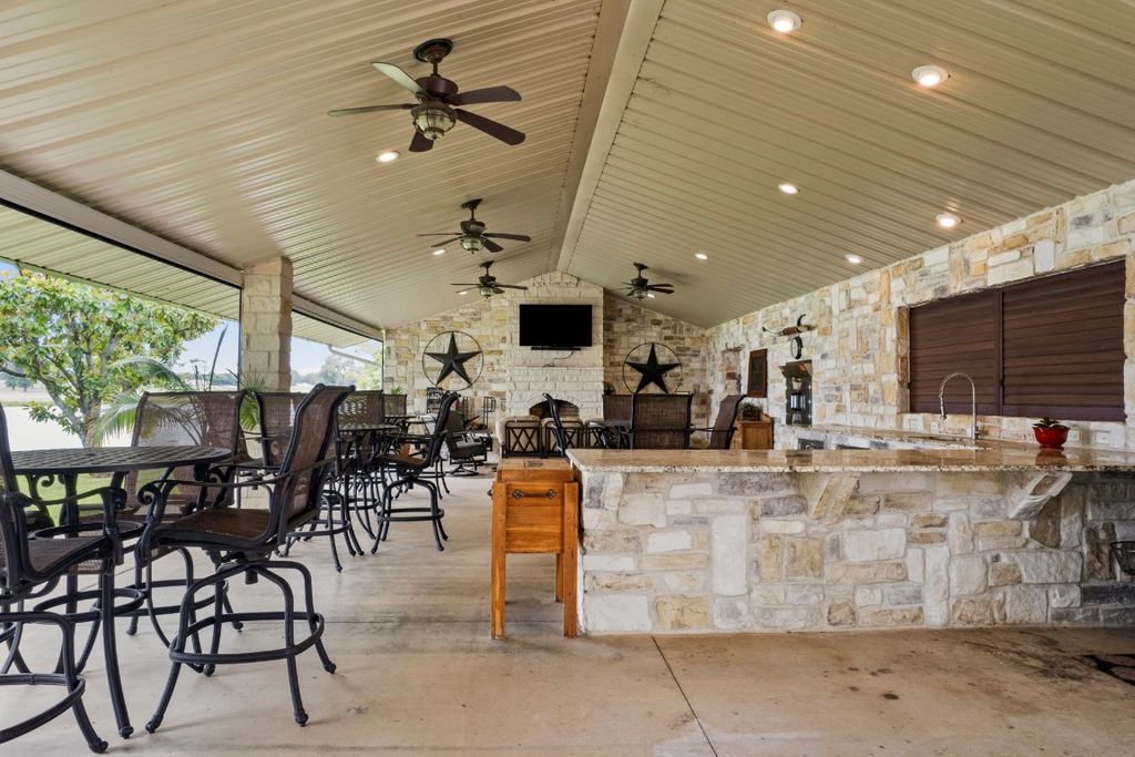 Discover East Texas Luxury Own the Prestigious KRB Ranch for 20 Million 22 1