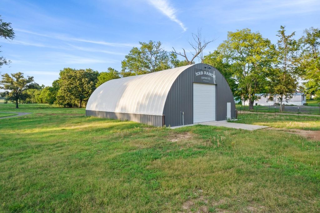 Discover East Texas Luxury Own the Prestigious KRB Ranch for 20 Million 37 1