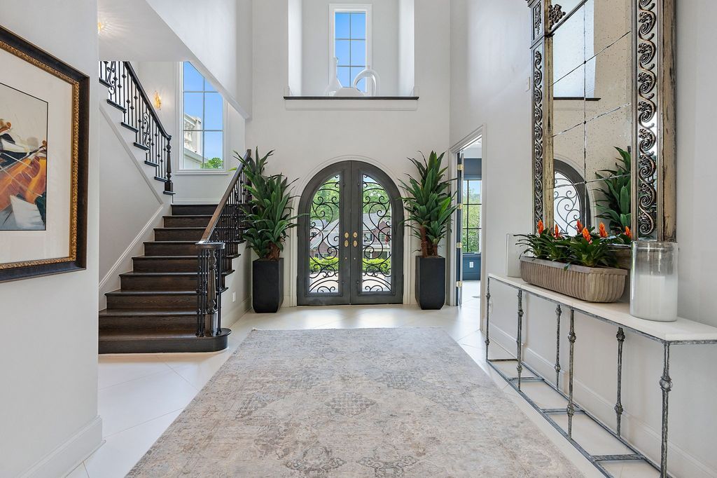 Embrace Luxury Stunning Nashville Residence Offered at 3399000 10