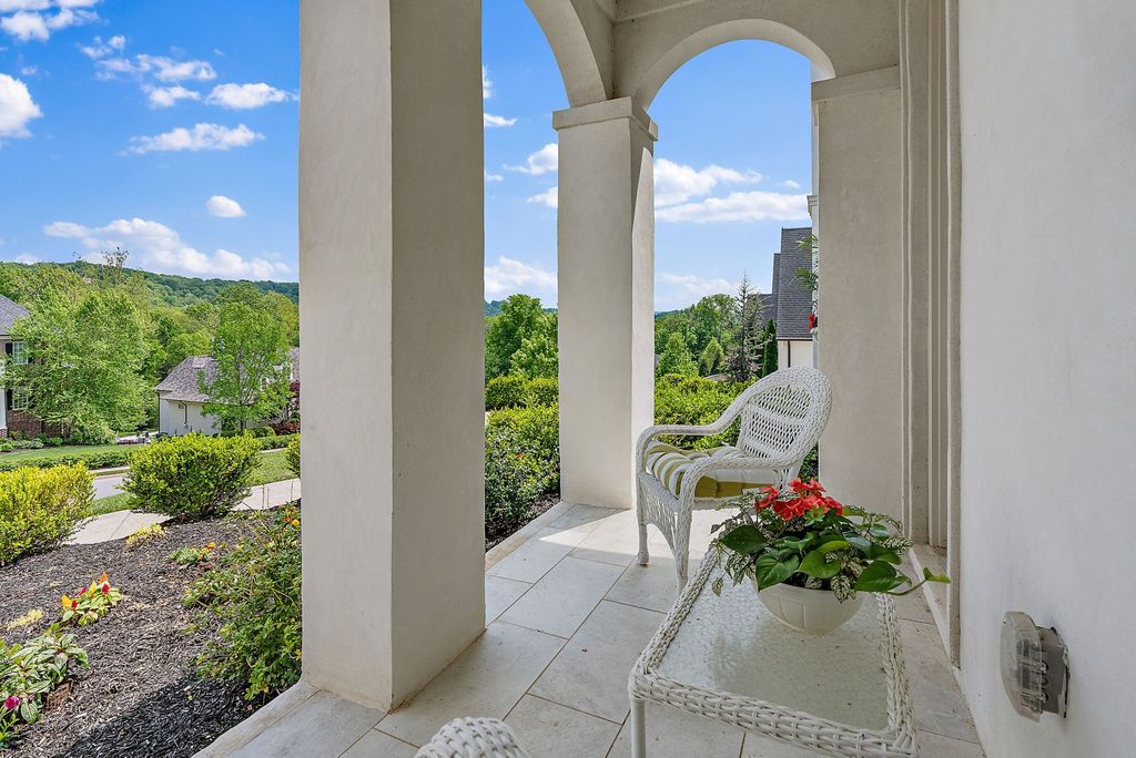 Embrace Luxury Stunning Nashville Residence Offered at 3399000 28