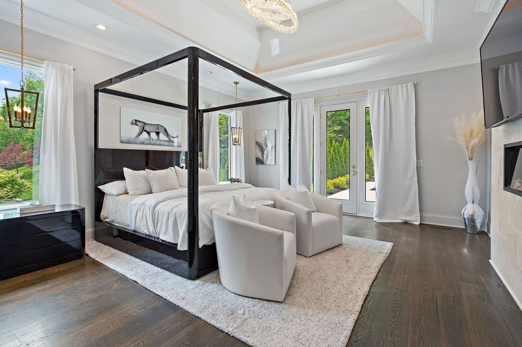 Embrace Luxury Stunning Nashville Residence Offered at 3399000 31