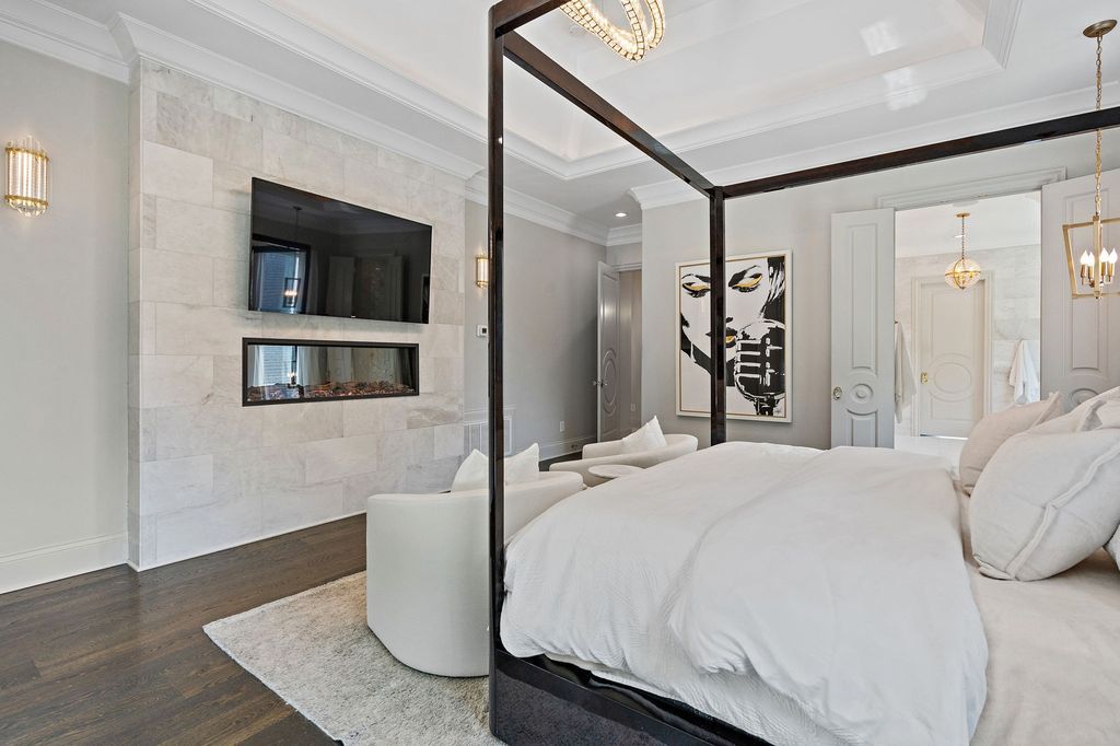 Embrace Luxury Stunning Nashville Residence Offered at 3399000 32