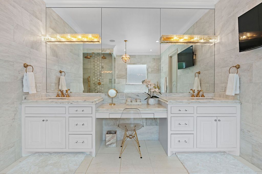 Embrace Luxury Stunning Nashville Residence Offered at 3399000 34