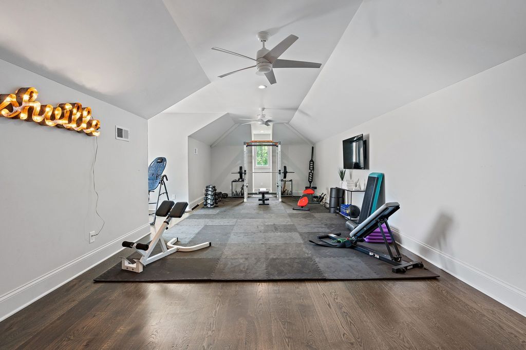 Embrace Luxury Stunning Nashville Residence Offered at 3399000 42