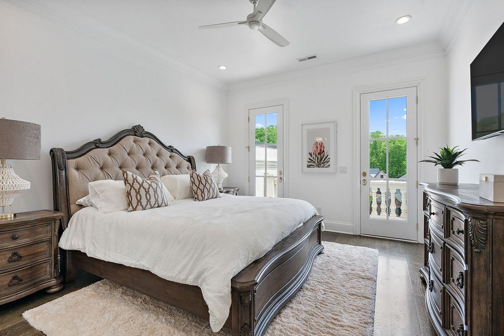 Embrace Luxury Stunning Nashville Residence Offered at 3399000 44