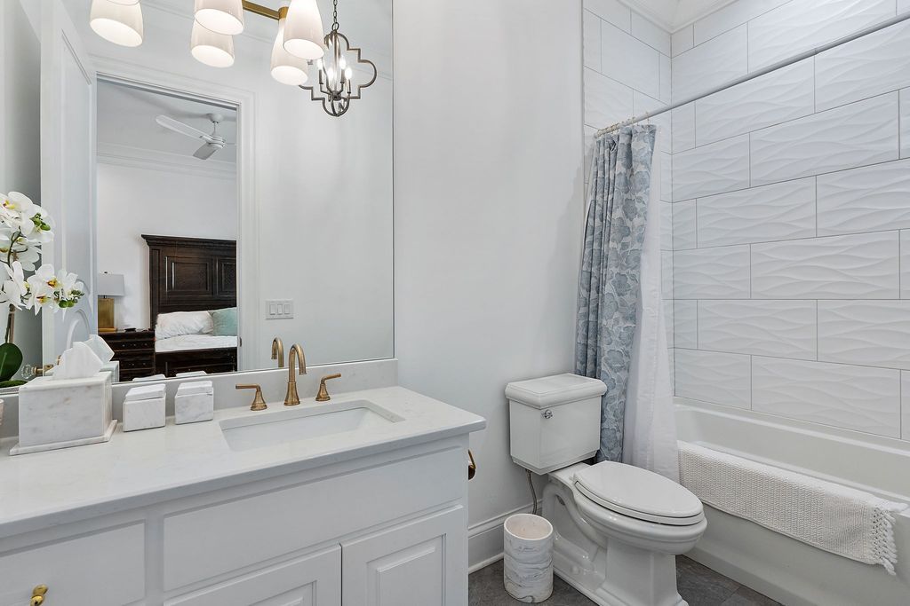 Embrace Luxury Stunning Nashville Residence Offered at 3399000 50