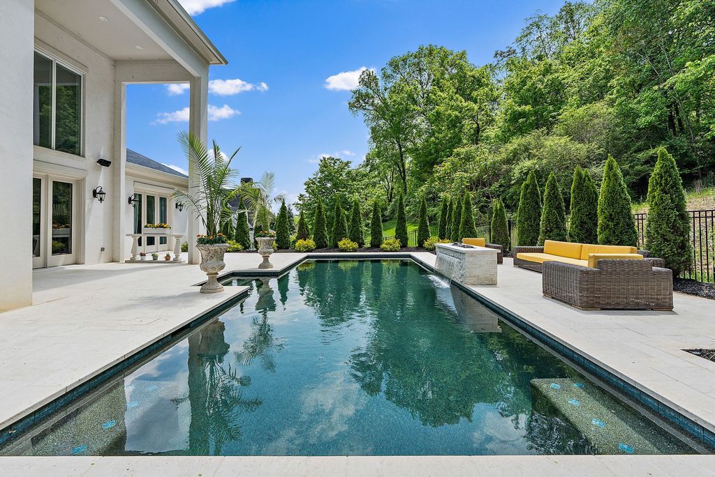 Embrace Luxury Stunning Nashville Residence Offered at 3399000 64