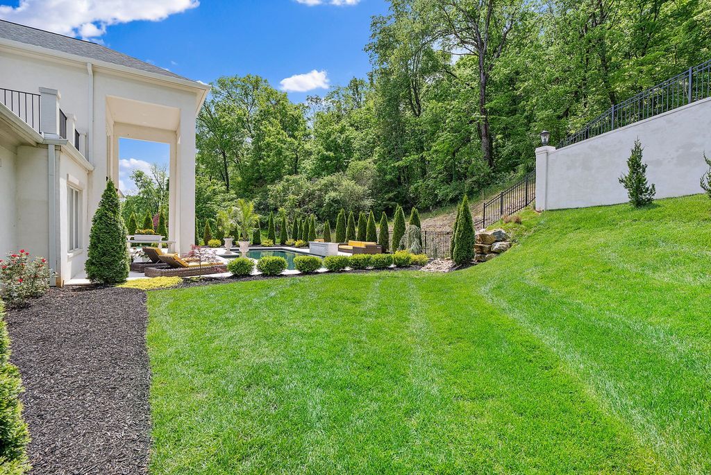 Embrace Luxury Stunning Nashville Residence Offered at 3399000 66