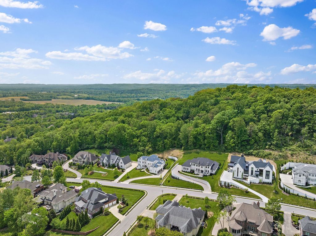 Embrace Luxury Stunning Nashville Residence Offered at 3399000 70