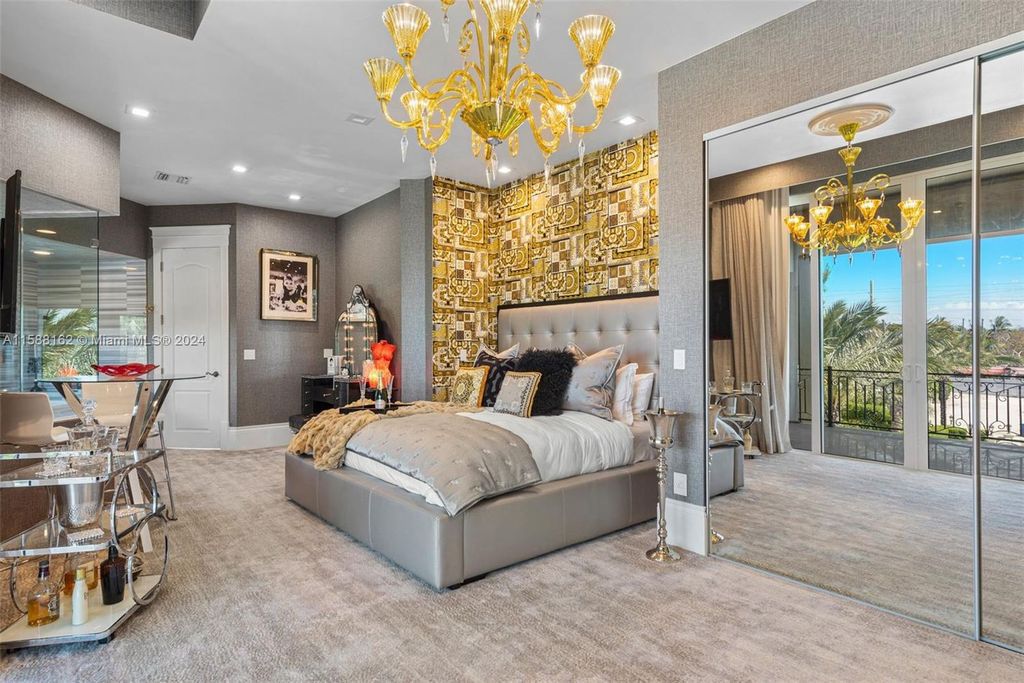 Experience unparalleled luxury at this prestigious oceanfront estate and private event venue in Islamorada, Florida Keys.