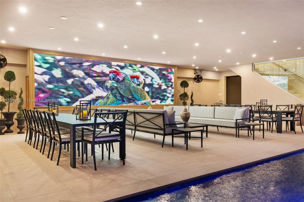 Experience unparalleled luxury at this prestigious oceanfront estate and private event venue in Islamorada, Florida Keys.