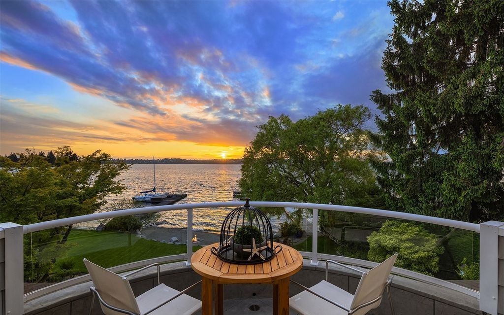 Exquisite Estate Panoramic Vistas and Effortless Entertainment in Washington Offered at 16.75 Million 21
