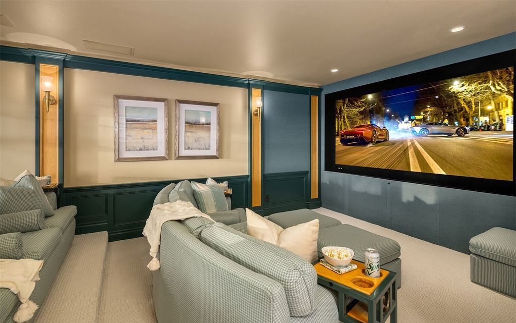 Exquisite Estate Panoramic Vistas and Effortless Entertainment in Washington Offered at 16.75 Million 31