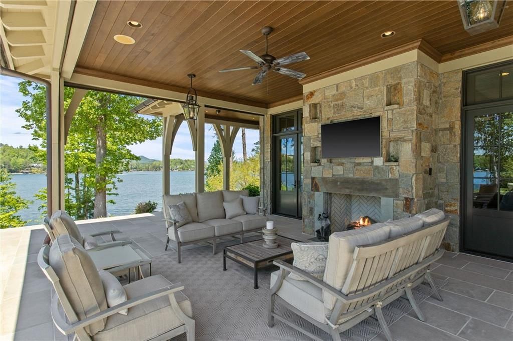 Extraordinary Views Stunning Architectural Masterpiece in South Carolina Listed for 12000682 31