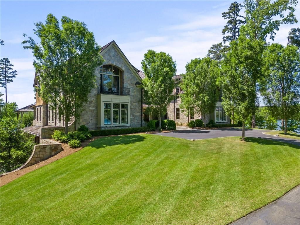 Extraordinary Views Stunning Architectural Masterpiece in South Carolina Listed for 12000682 6