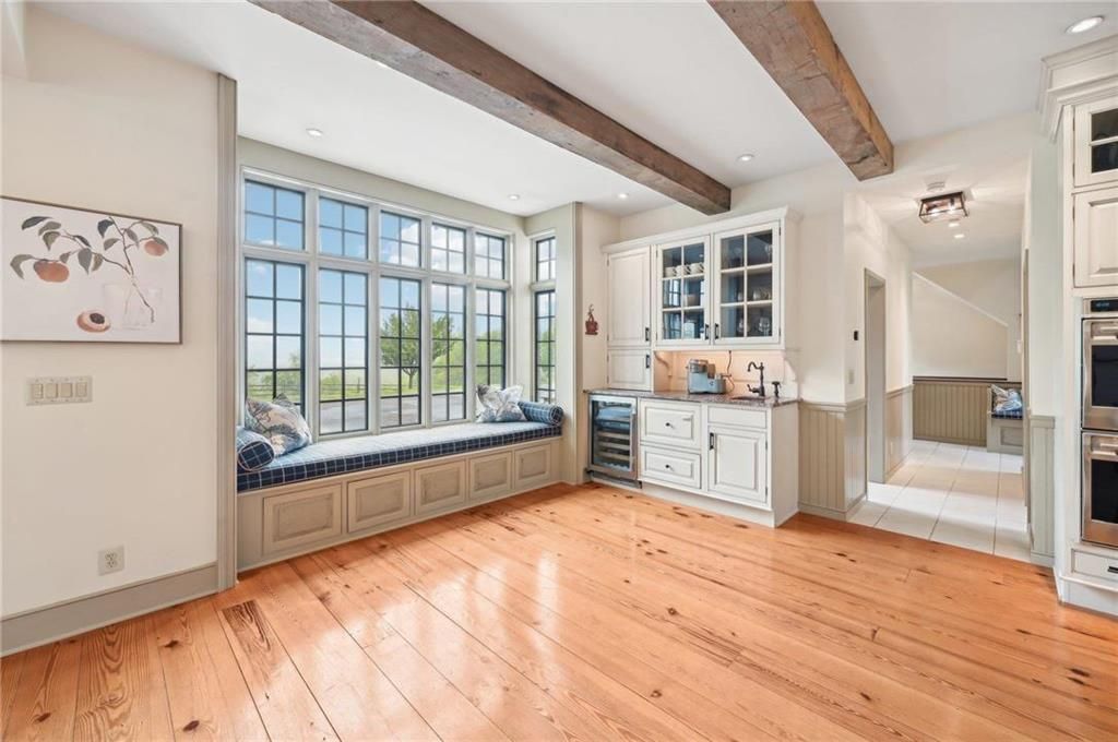 Farview Manor A Luxurious Pennsylvania Estate for the Discerning Buyer Offered at 2.75 Million 16