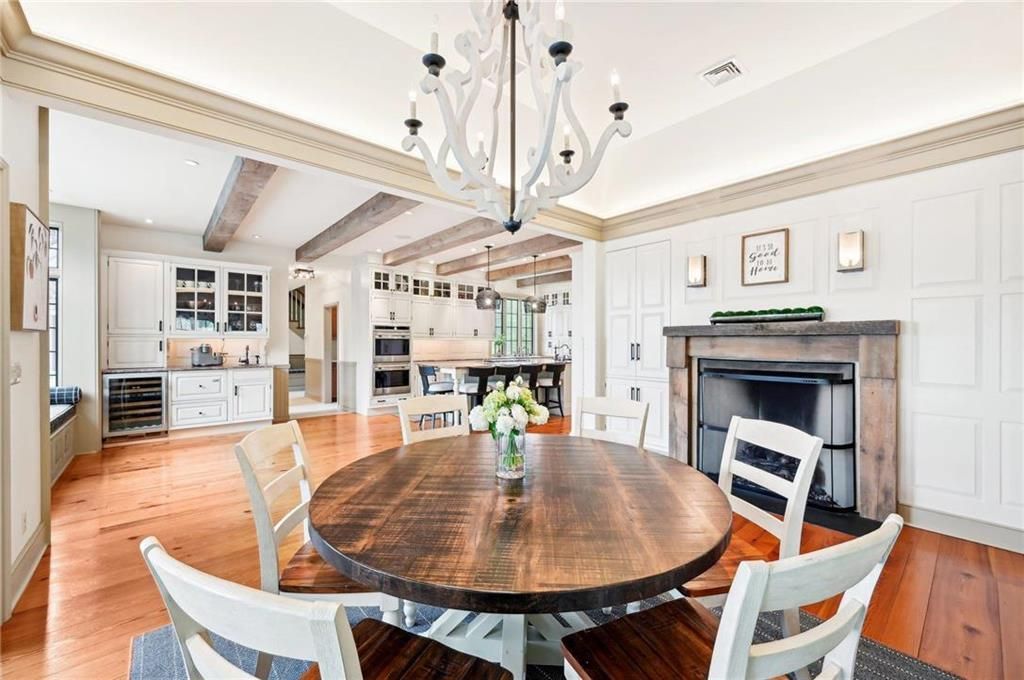 Farview Manor A Luxurious Pennsylvania Estate for the Discerning Buyer Offered at 2.75 Million 17