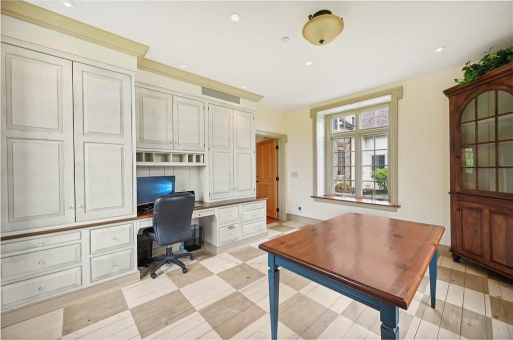 Farview Manor A Luxurious Pennsylvania Estate for the Discerning Buyer Offered at 2.75 Million 20